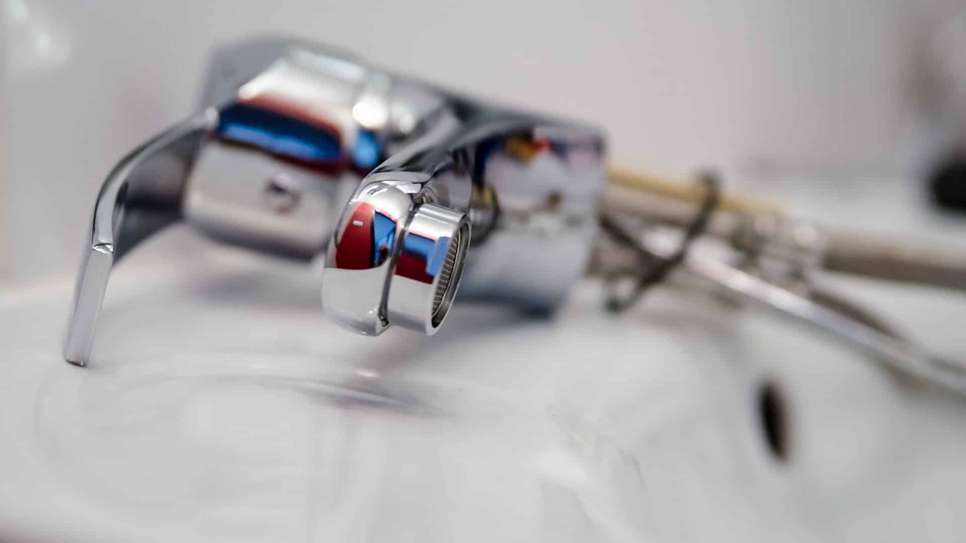 Comment choisir un plombier professionnel à Paris ?