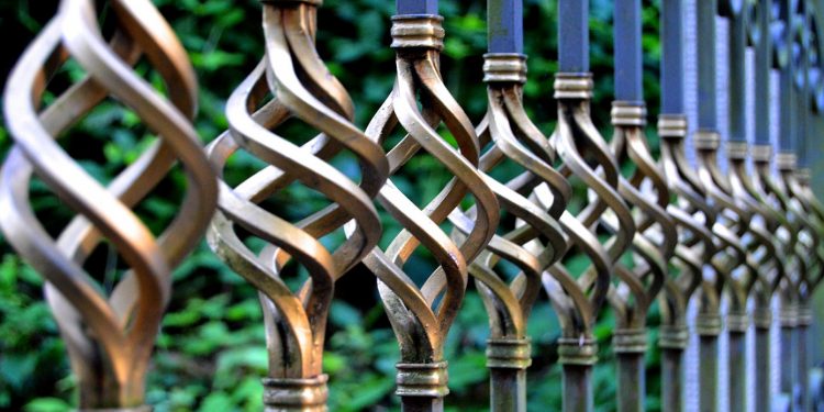 Pourquoi faut-il opter pour une clôture en aluminium ?